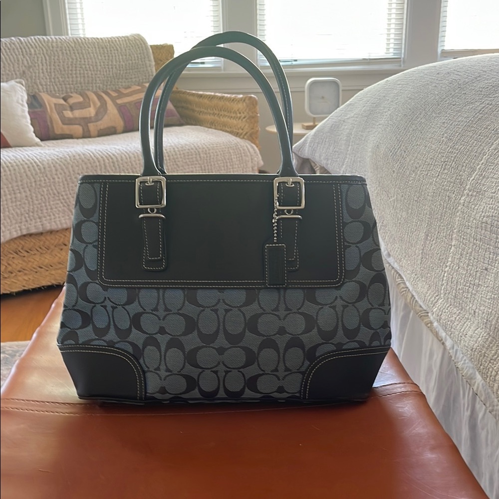 Vintage Y2K Coach Hampton Tote Bag